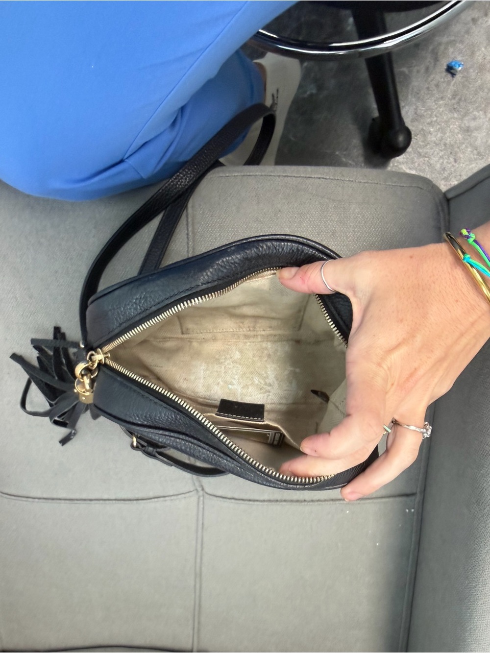 Gucci Black Pebbled Leather Crossbody with Tassel - Picture 6 of 6